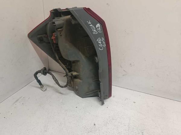 FEU ARRIERE DROIT INFERIEUR KIA - Vue 2